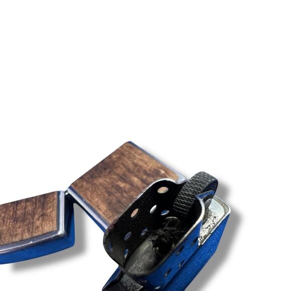 Zippo Lighter Woodchuck Blue Matte Wood Inlay F Collectible USA Made - Picture 7 of 7